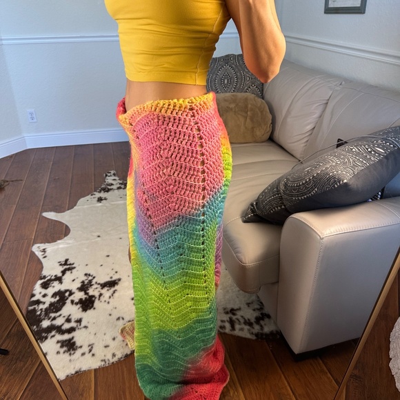 HANDMADE Knit Mermaid Skirt - Custom made to a size M waist - Picture 3 of 6